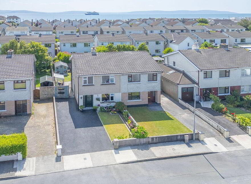 62 Grattan Park, Salthill, H91EC5H