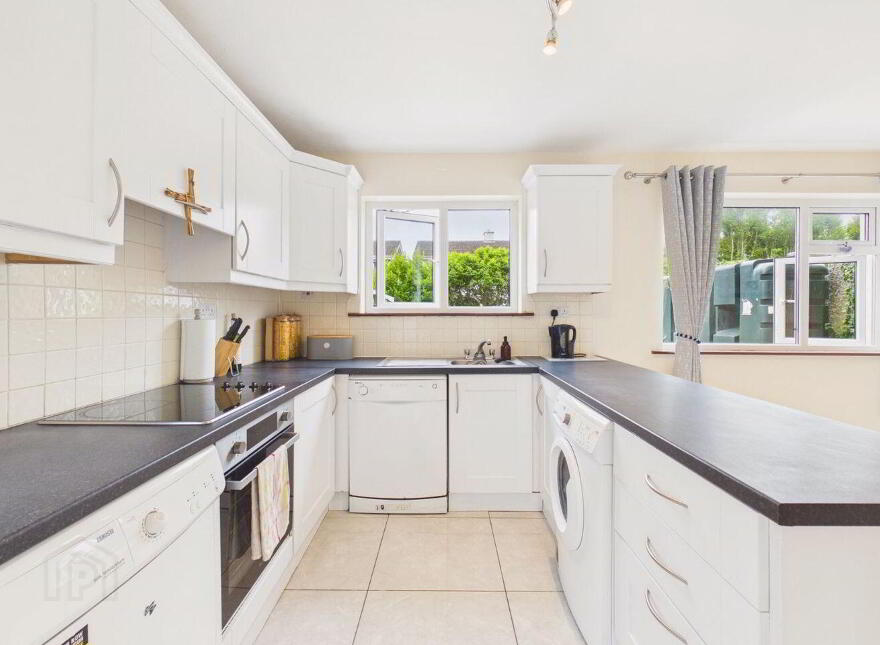 62 Grattan Park, Salthill, H91EC5H