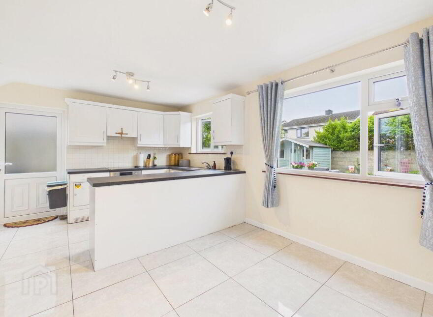 62 Grattan Park, Salthill, H91EC5H