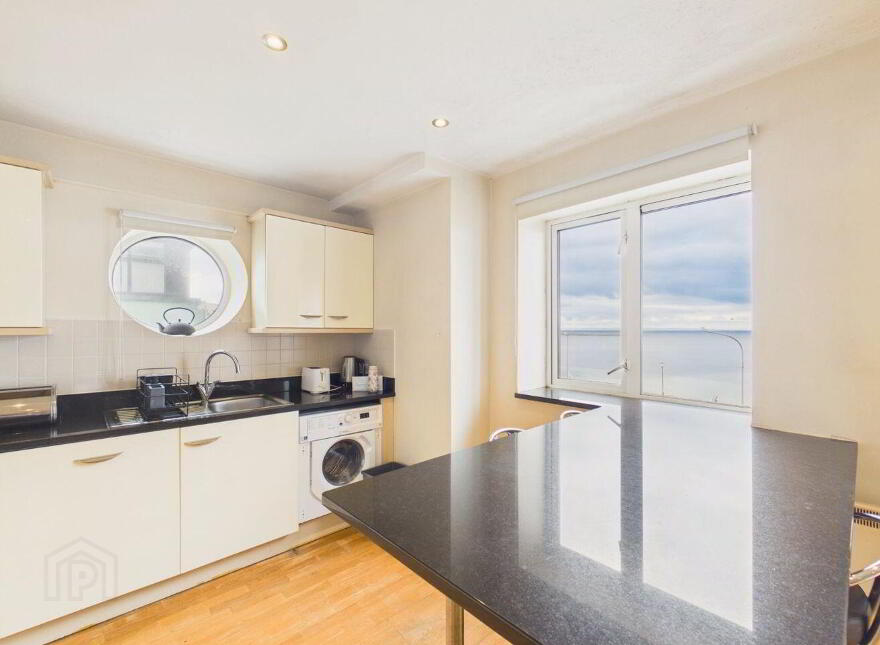 11 Baily Point, Salthill, H91D3K7