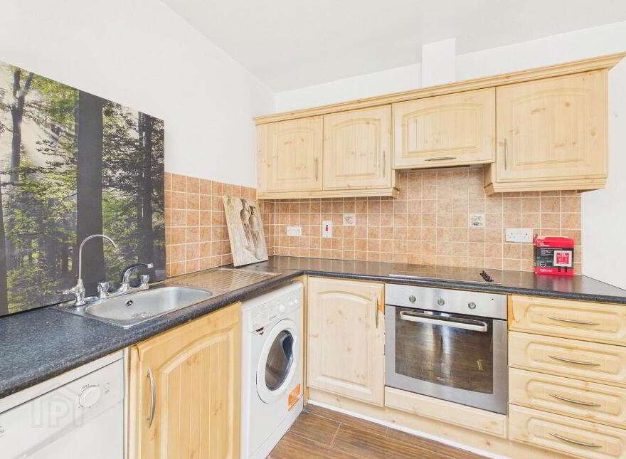 154 Manor Court, Western Distributor Road, H91Y972