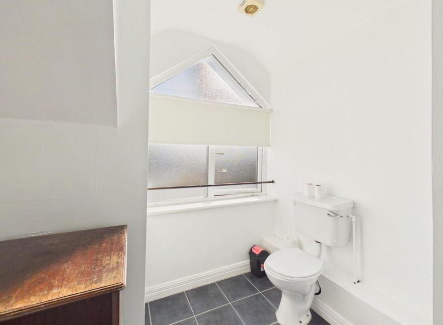 154 Manor Court, Western Distributor Road, H91Y972