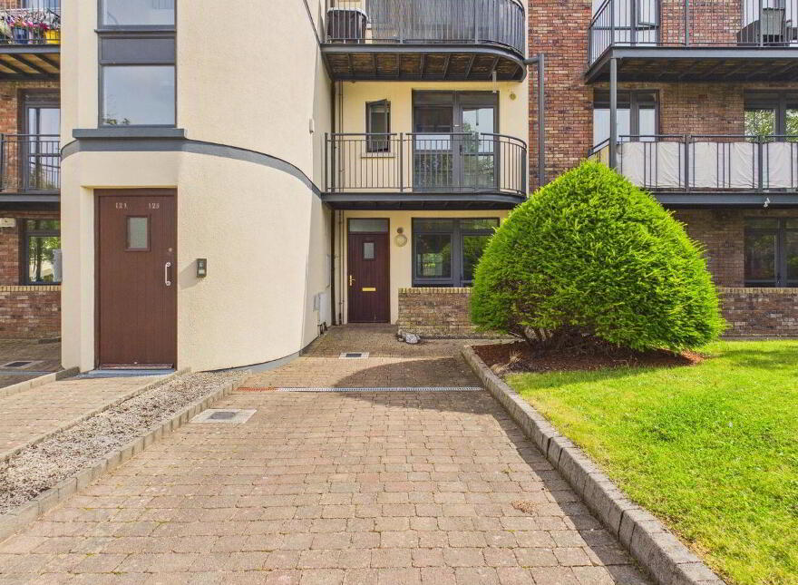 122 Coille Tire, Doughiska