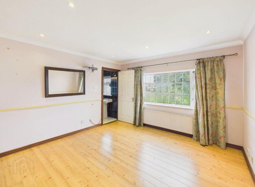 12 Hawthorn Place, Clybaun Road, H91TD5A