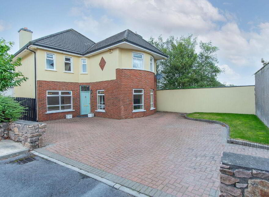 45 Hazelwood, Taylors Hill, H91H5RN photo