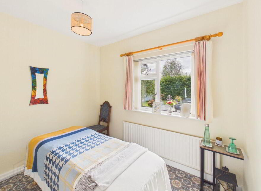 West, Winds, Raheen Road, Athenry, H65VX33