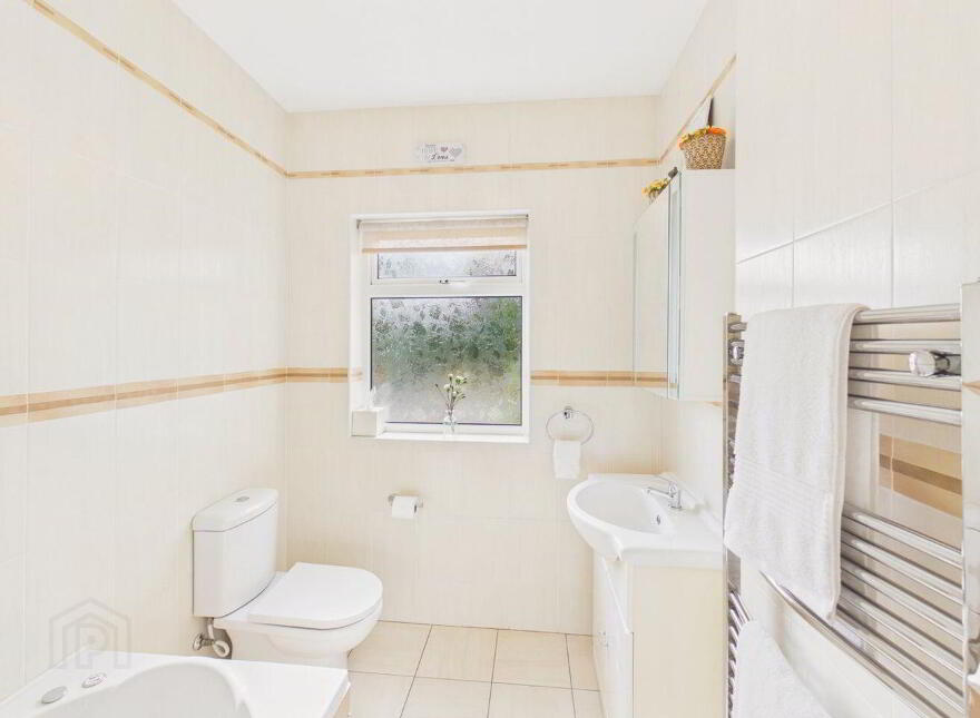 West, Winds, Raheen Road, Athenry, H65VX33