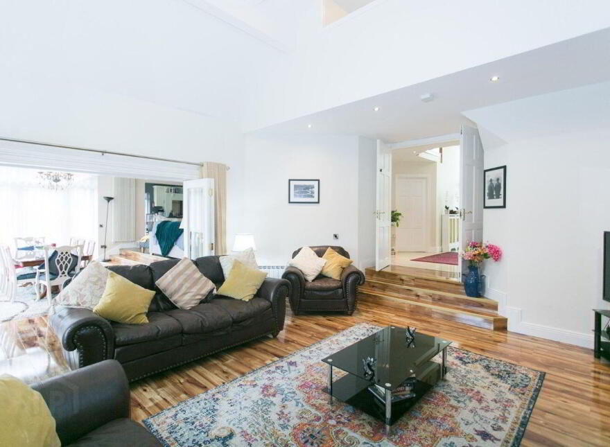Woodend, The Birches, Torquay Road, Foxrock, Foxrock, D18R2R6