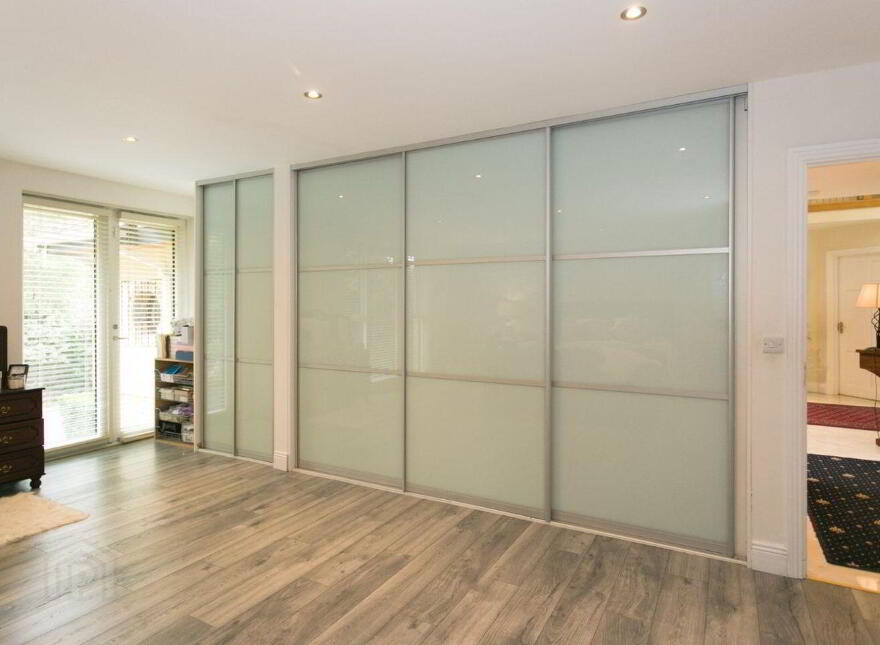 Woodend, The Birches, Torquay Road, Foxrock, Foxrock, D18R2R6