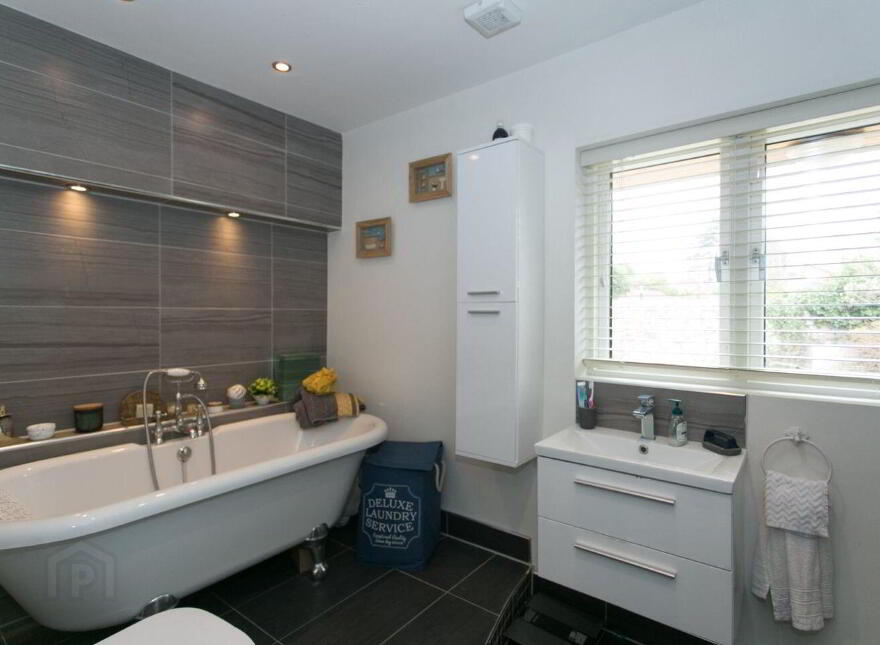 Woodend, The Birches, Torquay Road, Foxrock, Foxrock, D18R2R6