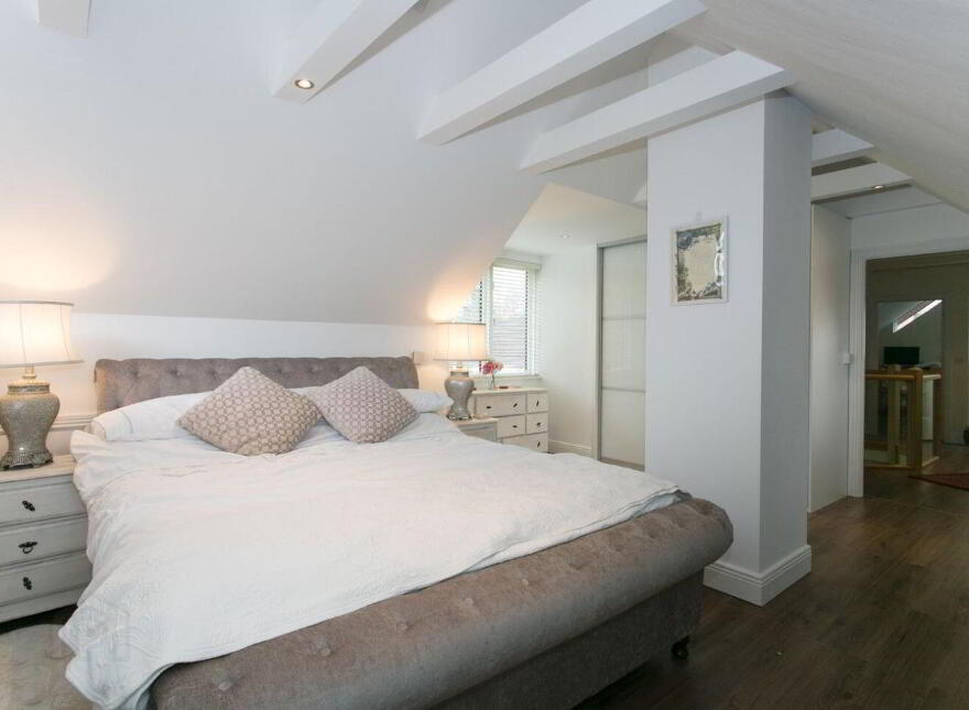 Woodend, The Birches, Torquay Road, Foxrock, Foxrock, D18R2R6