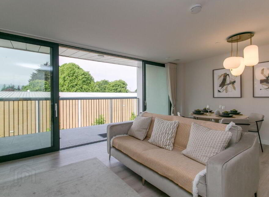 Apartment 12 One Springfield Park, Foxrock, Foxrock, D18PC6T