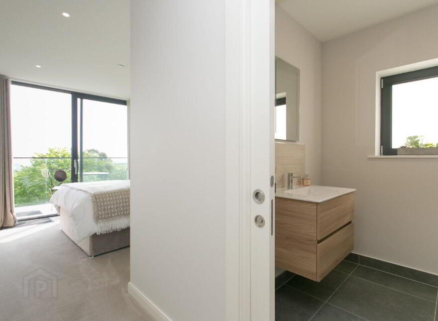 Apartment 12 One Springfield Park, Foxrock, Foxrock, D18PC6T