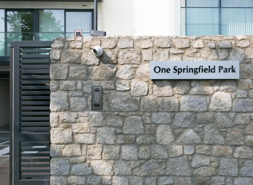 Apartment 12 One Springfield Park, Foxrock, Foxrock, D18PC6T