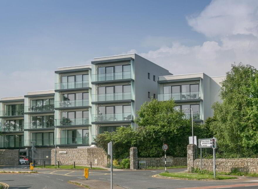 Apartment 12 One Springfield Park, Foxrock, Foxrock, D18PC6T