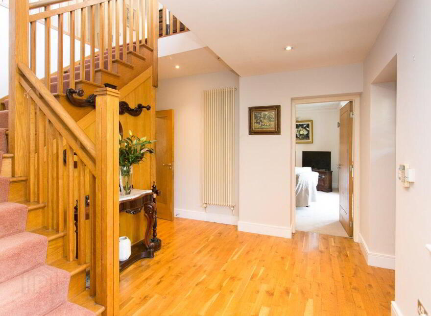 8 Kelston Park, Foxrock, Foxrock, D18YT93