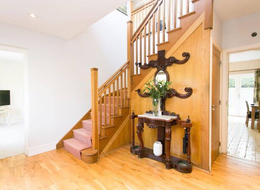 8 Kelston Park, Foxrock, Foxrock, D18YT93