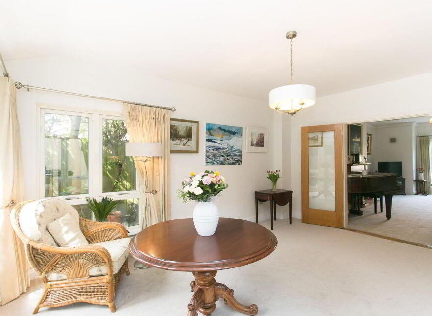 8 Kelston Park, Foxrock, Foxrock, D18YT93