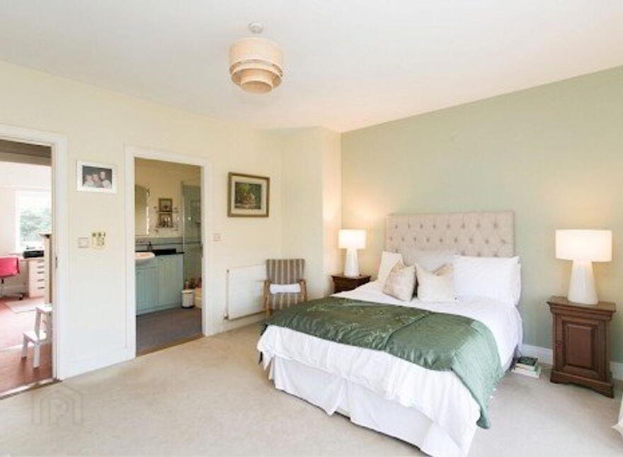 8 Kelston Park, Foxrock, Foxrock, D18YT93