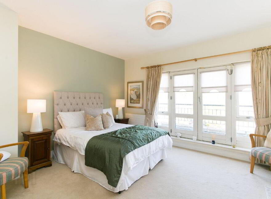 8 Kelston Park, Foxrock, Foxrock, D18YT93