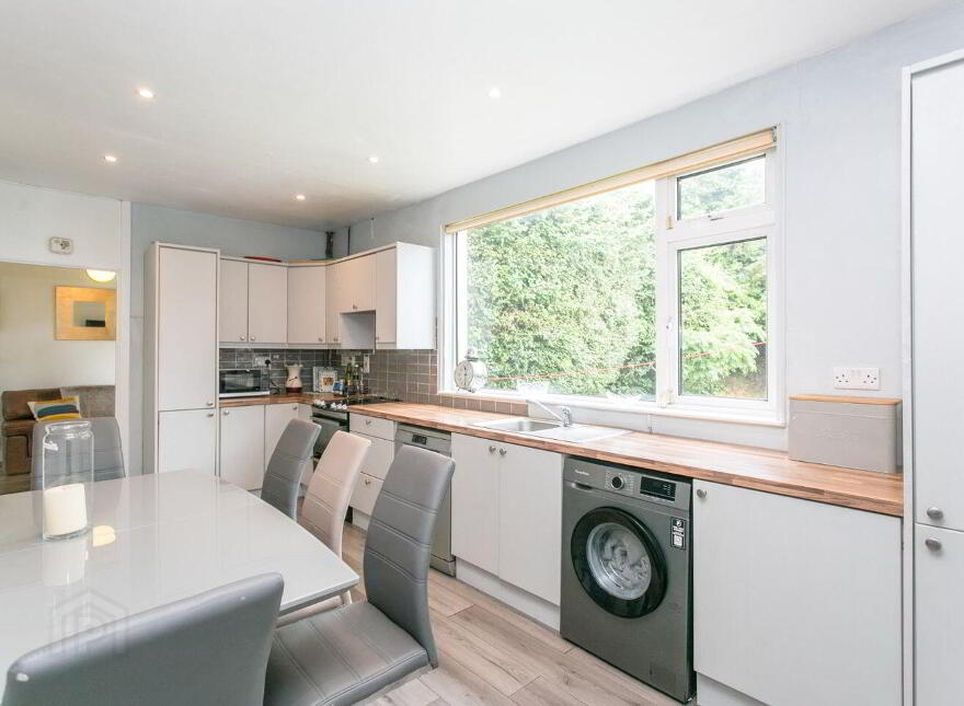 12 Leopardstown Gardens, Stillorgan, A94W983