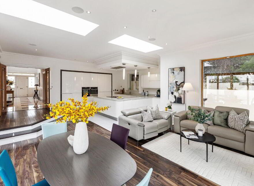 Newlands, 46 Hainault Road, Foxrock, Foxrock, D18K5X6