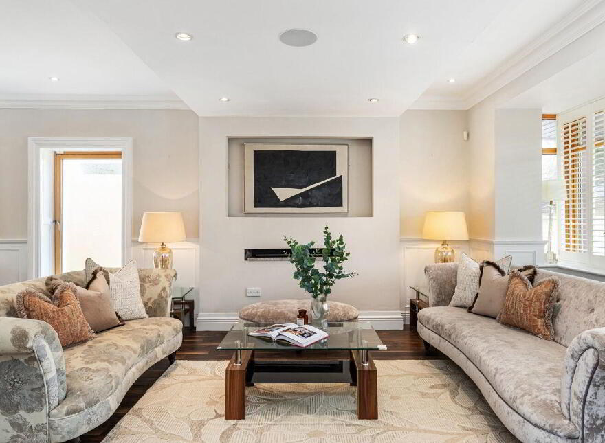 Newlands, 46 Hainault Road, Foxrock, Foxrock, D18K5X6