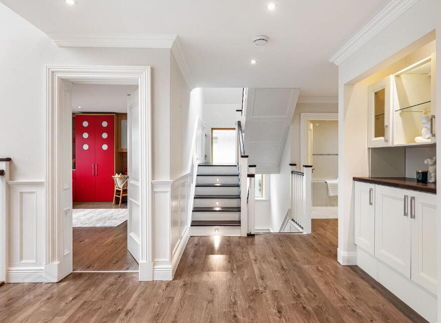Newlands, 46 Hainault Road, Foxrock, Foxrock, D18K5X6