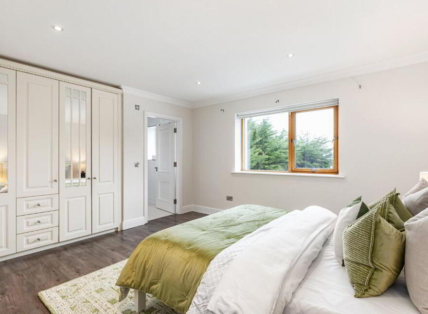 Newlands, 46 Hainault Road, Foxrock, Foxrock, D18K5X6