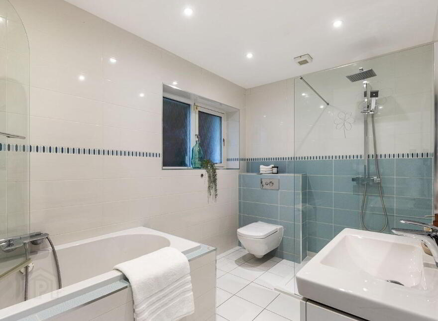 Newlands, 46 Hainault Road, Foxrock, Foxrock, D18K5X6