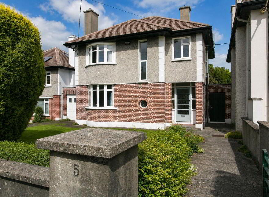 5 Trees Avenue, Mount Merrion, A94F7P6