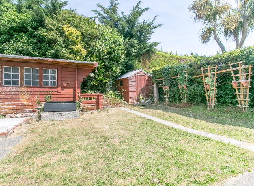 30 Clonard Lawn, Dundrum, Dundrum, D16DE72