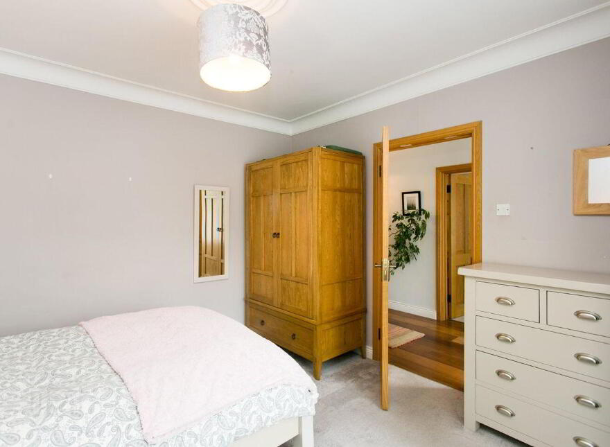 4 Wilson Road, Mount Merrion, A94Y6F4