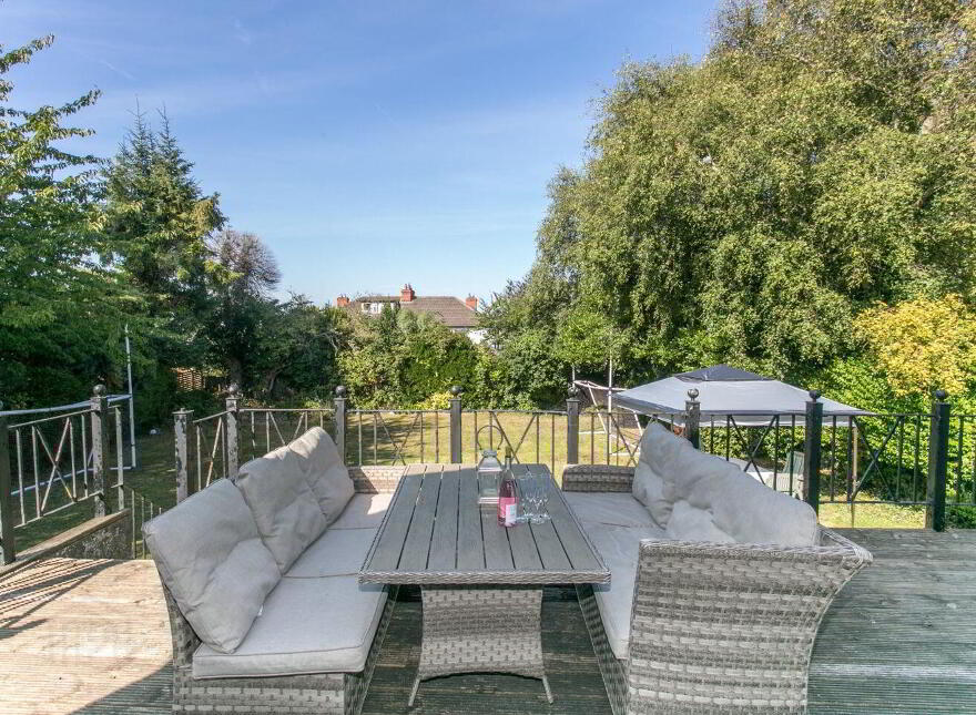 4 Wilson Road, Mount Merrion, A94Y6F4
