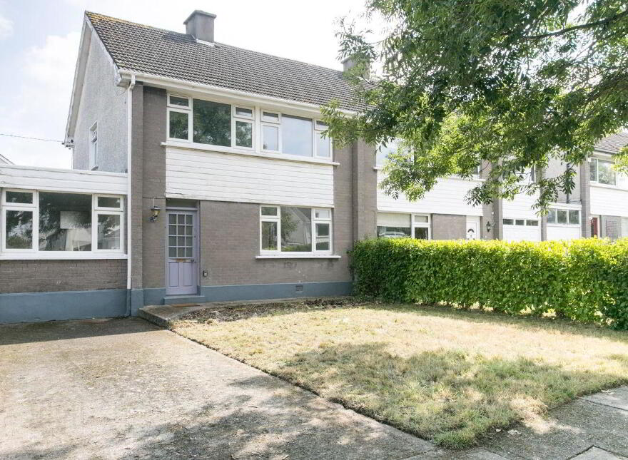 1 Lakelands Grove, Stillorgan, A94NW25 photo