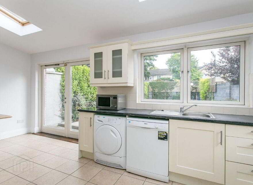42 Annaville Park, Dundrum, Dundrum, D14T958
