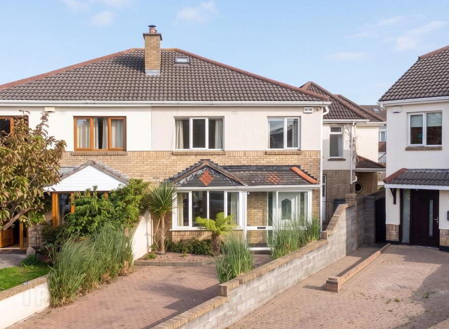 22 Sandyford Hall Place, Sandyford, Dubin 18, Sandyford, D18E2A2 photo