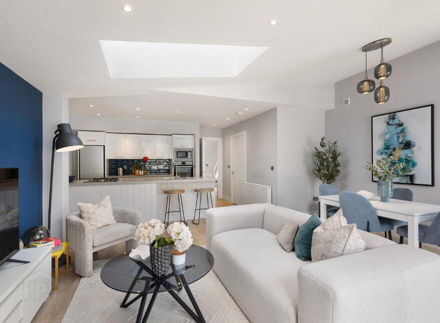 180 Meadow Grove, Dundrum, Dundrum, D16V966