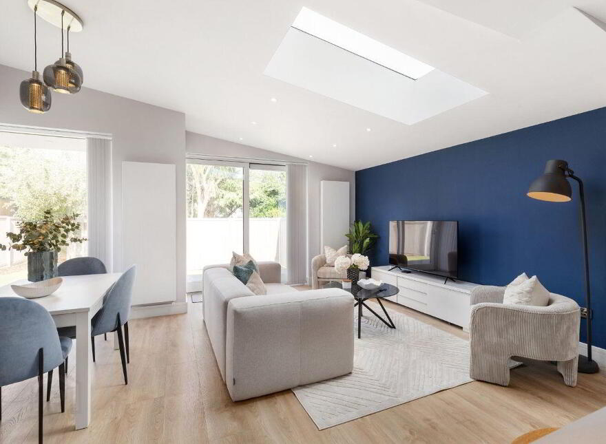 180 Meadow Grove, Dundrum, Dundrum, D16V966
