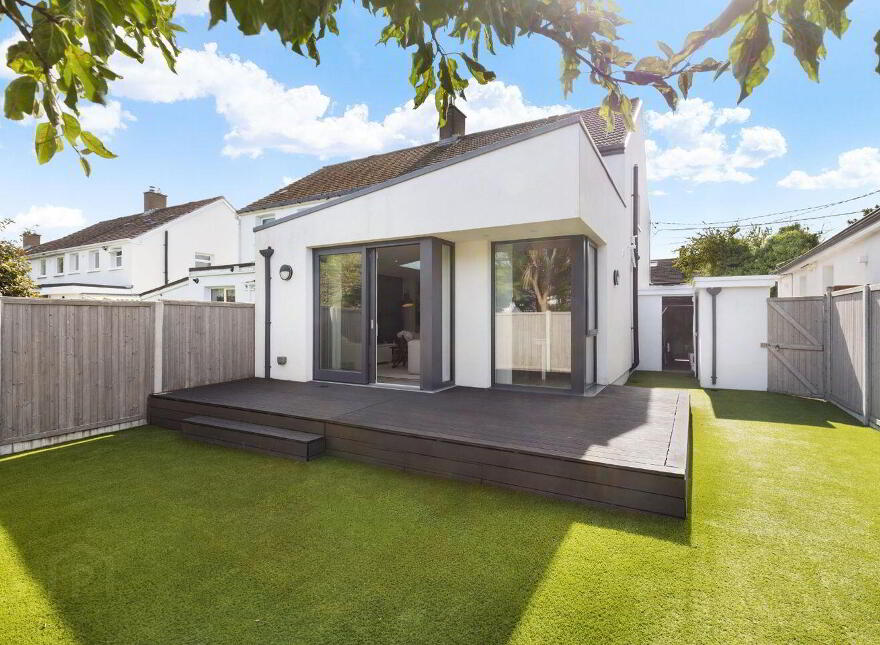 180 Meadow Grove, Dundrum, Dundrum, D16V966