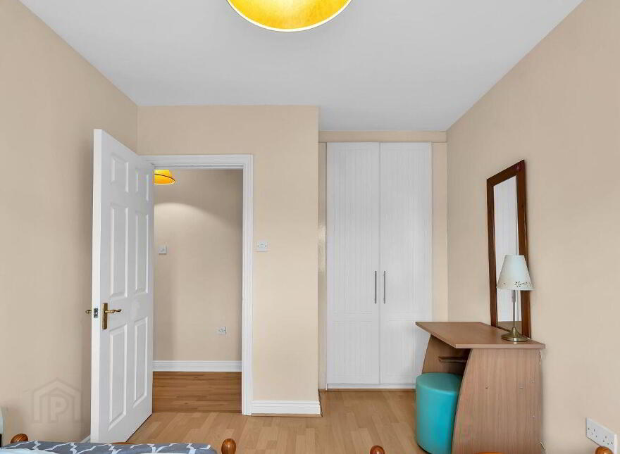 Apartment, 49 Rochford Park, Kill, W91R8C4