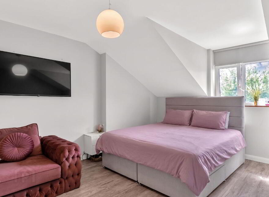 Apartment, 22 Millbank Square, Sallins, W91FN40