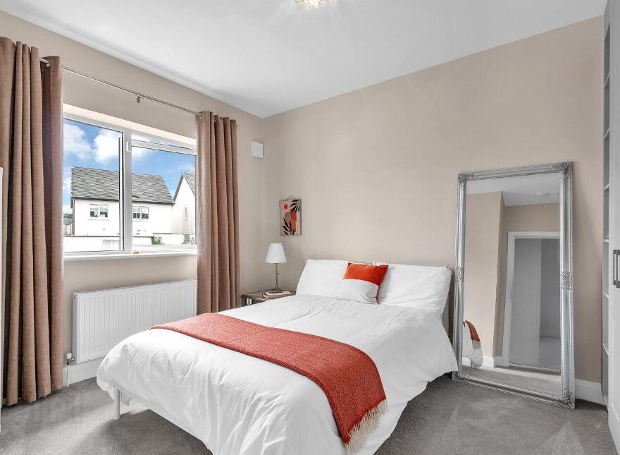 92 Oak Glade, Blessington Road, Naas, W91WP4V