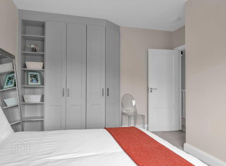 92 Oak Glade, Blessington Road, Naas, W91WP4V