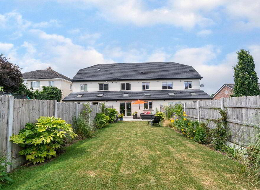 92 Oak Glade, Blessington Road, Naas, W91WP4V