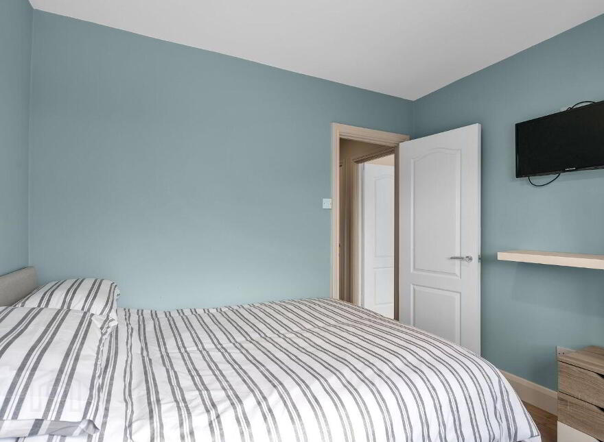 23 The Elms, Newbridge, W12TW20