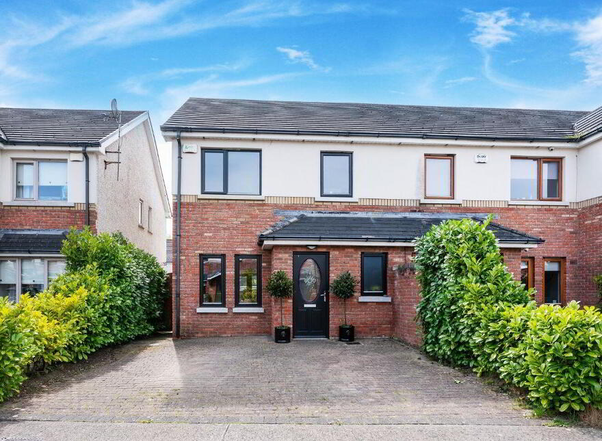 16 Alder Grove, Oldtown Demesne, Naas, W91W40Y photo