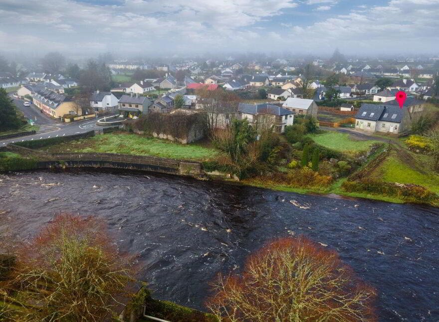 Belass, Foxford, F26E300
