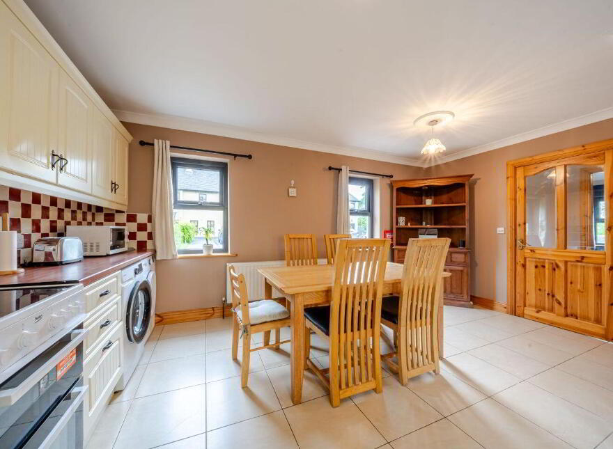 6 Elm Gardens, Balla, F23YC64