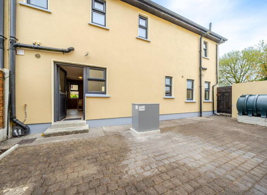 6 Elm Gardens, Balla, F23YC64